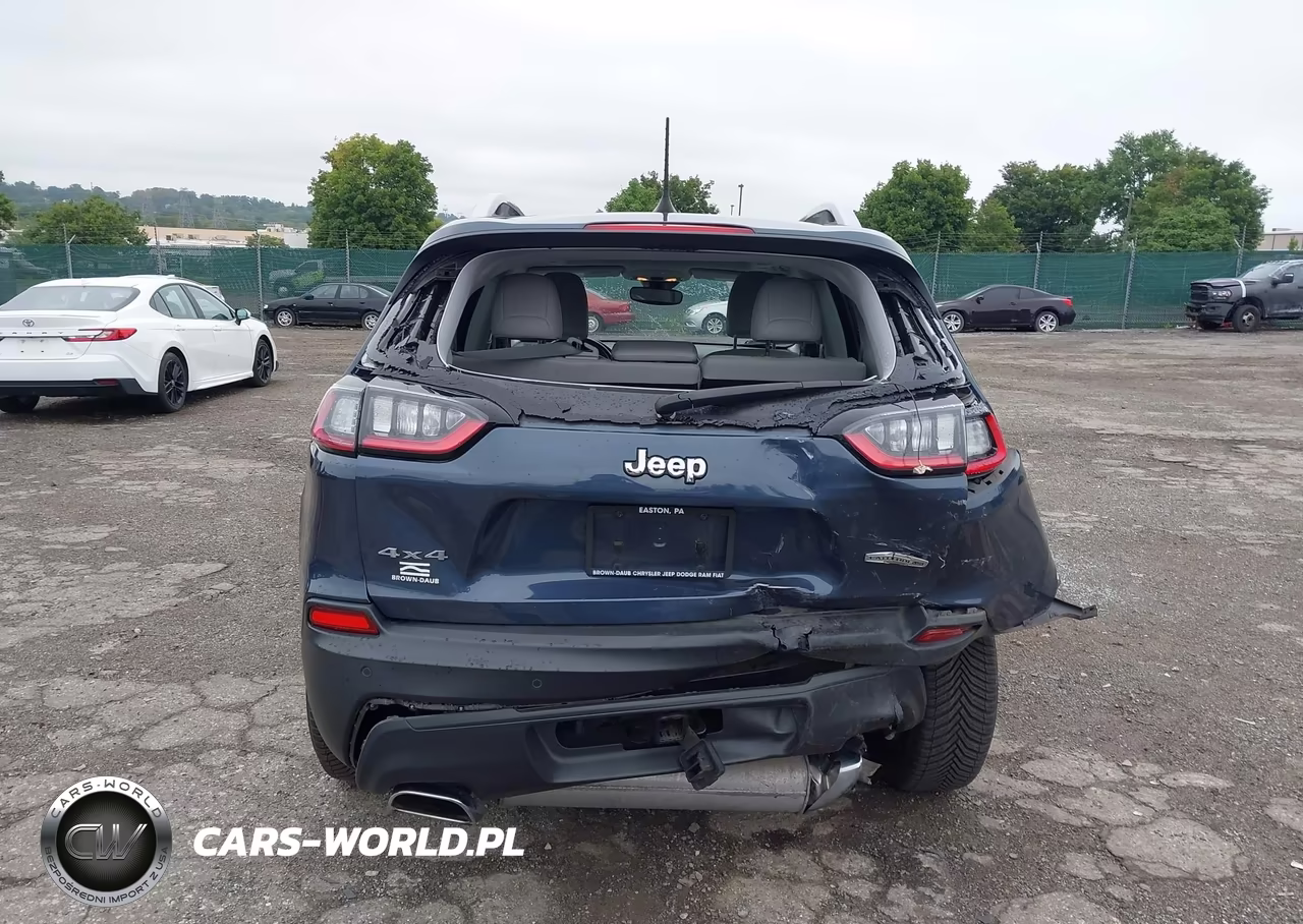 2021 Jeep Cherokee Latitude Lux 4X4 VIN:1C4PJMMN1MD163280 - 16