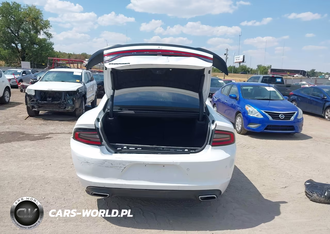 2018 Dodge Charger Sxt Rwd VIN:2C3CDXBG7JH196265 - 16