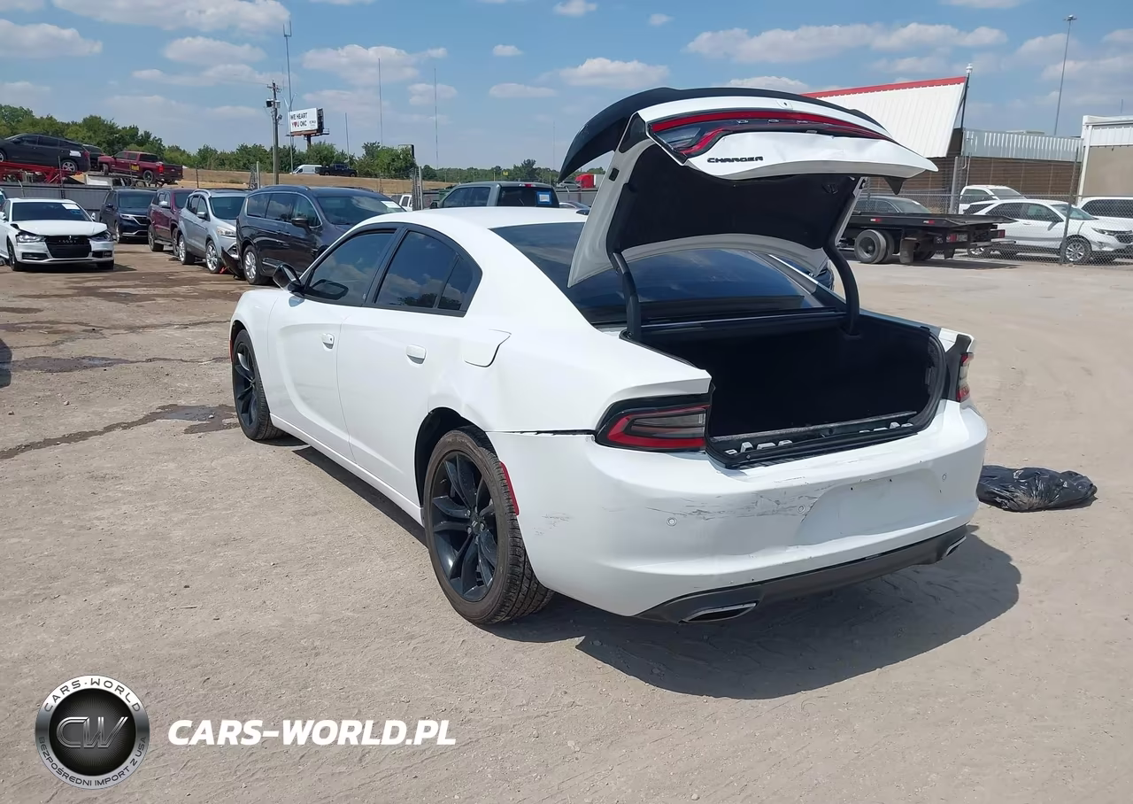 2018 Dodge Charger Sxt Rwd VIN:2C3CDXBG7JH196265 - 3