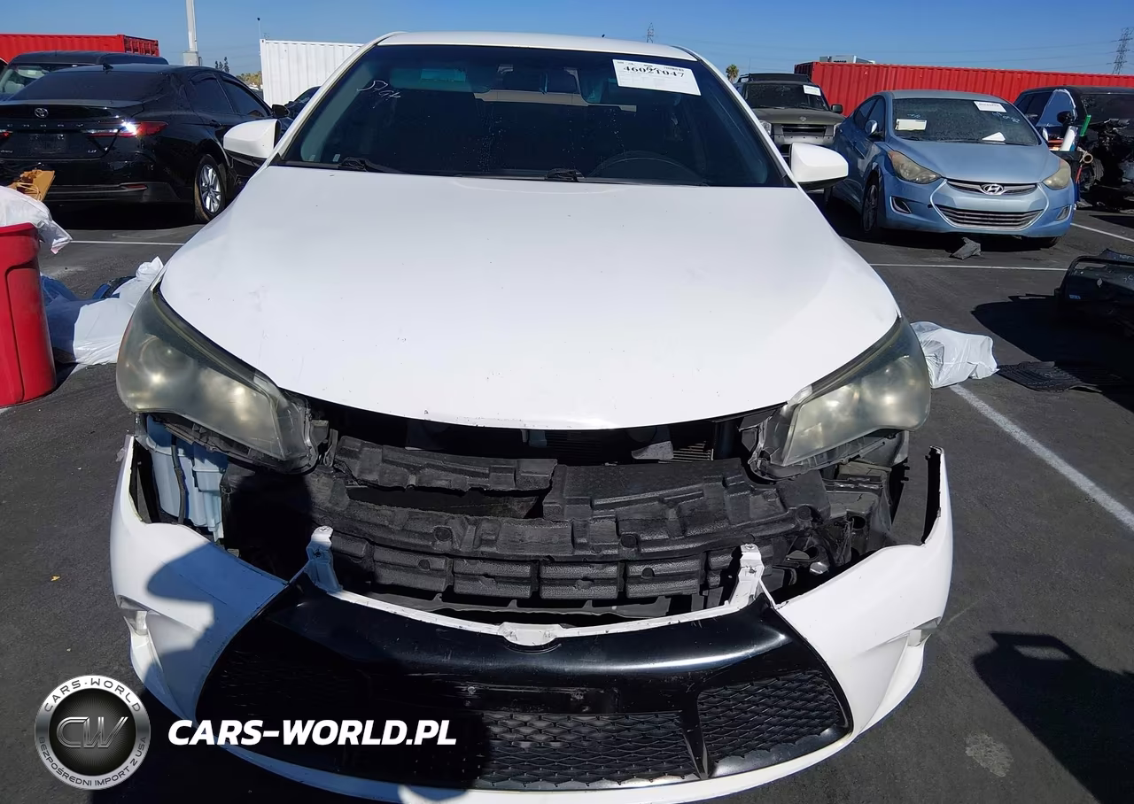 2015 Toyota Camry Se VIN:4T1BF1FK7FU079847 - 12
