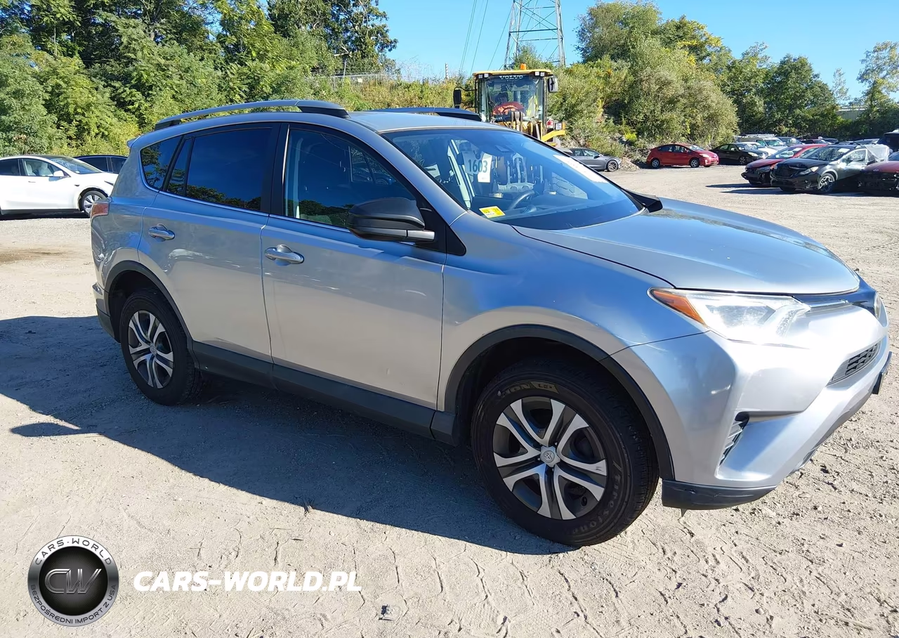 2017 Toyota Rav4 Le VIN:2T3BFREV9HW626427 - 1