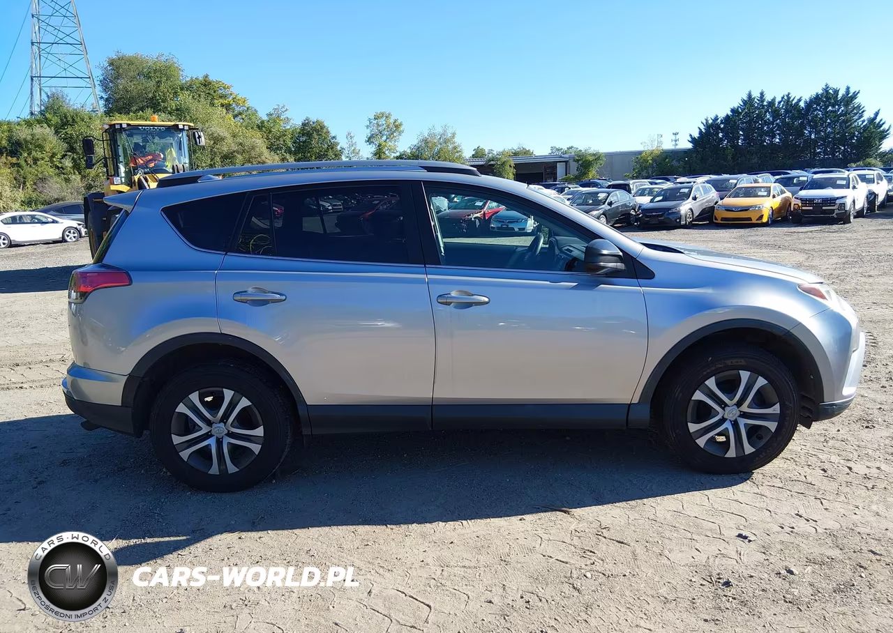 2017 Toyota Rav4 Le VIN:2T3BFREV9HW626427 - 14