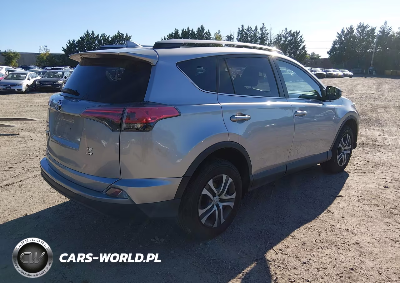 2017 Toyota Rav4 Le VIN:2T3BFREV9HW626427 - 4