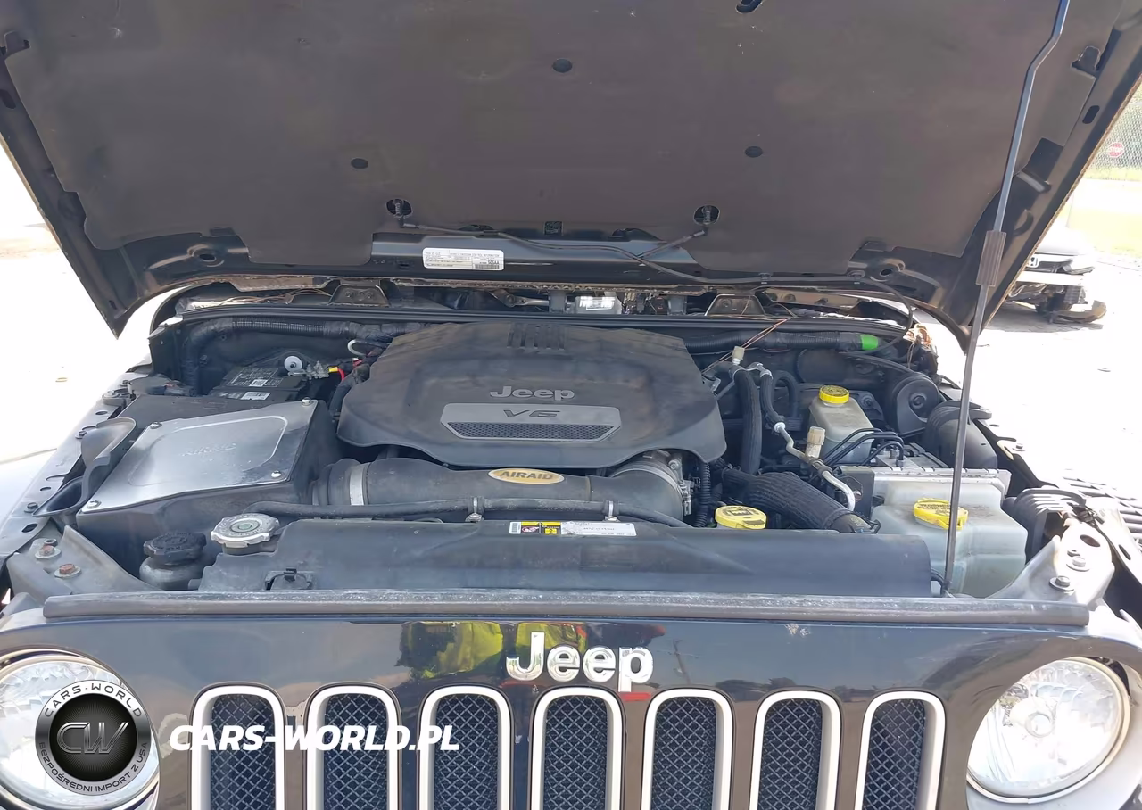 2016 Jeep Wrangler Sahara VIN:1C4AJWBG0GL209200 - 10