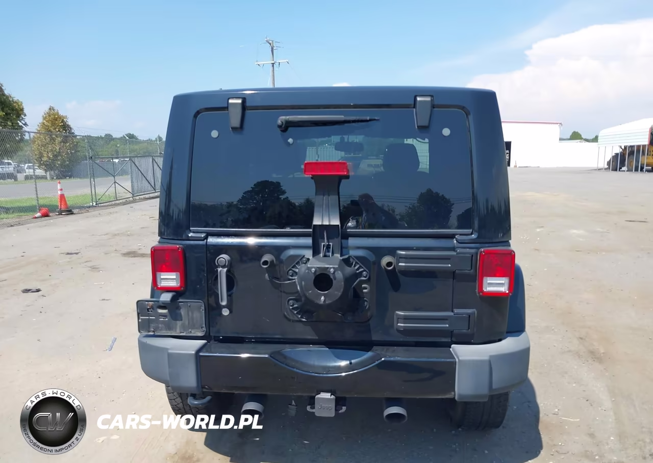 2016 Jeep Wrangler Sahara VIN:1C4AJWBG0GL209200 - 16