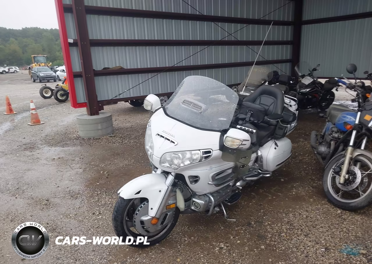 2004 Honda Gl1800 VIN:1HFSC47034A302885 - 2