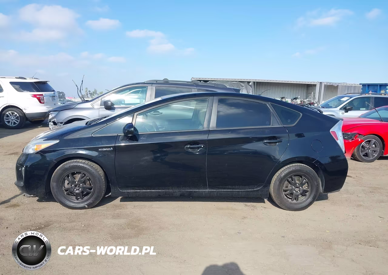 2012 Toyota Prius Three VIN:JTDKN3DU5C1505877 - 14