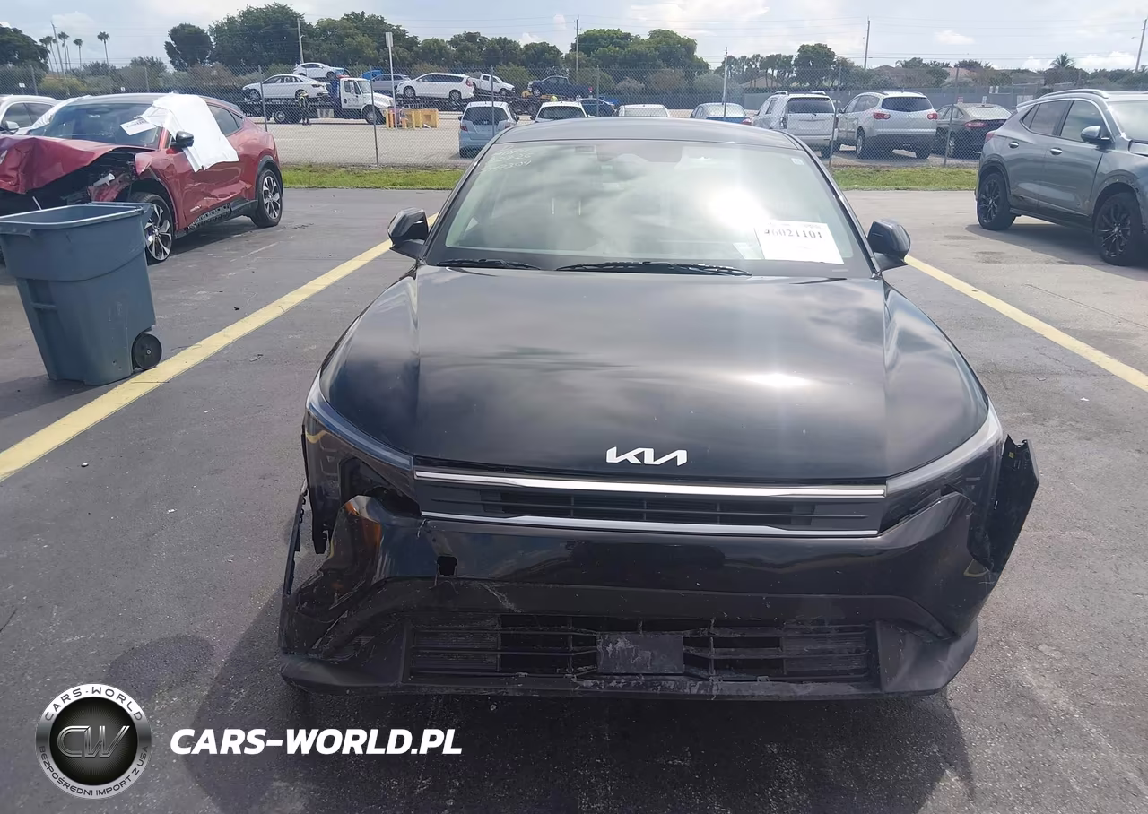 2025 Kia K4 Lxs VIN:3KPFT4DE5SE148816 - 12