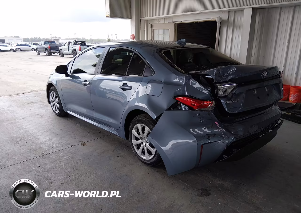 2026 Toyota Corolla Hybrid Hybrid Le VIN:JTDBCMFE8T3162102 - 3