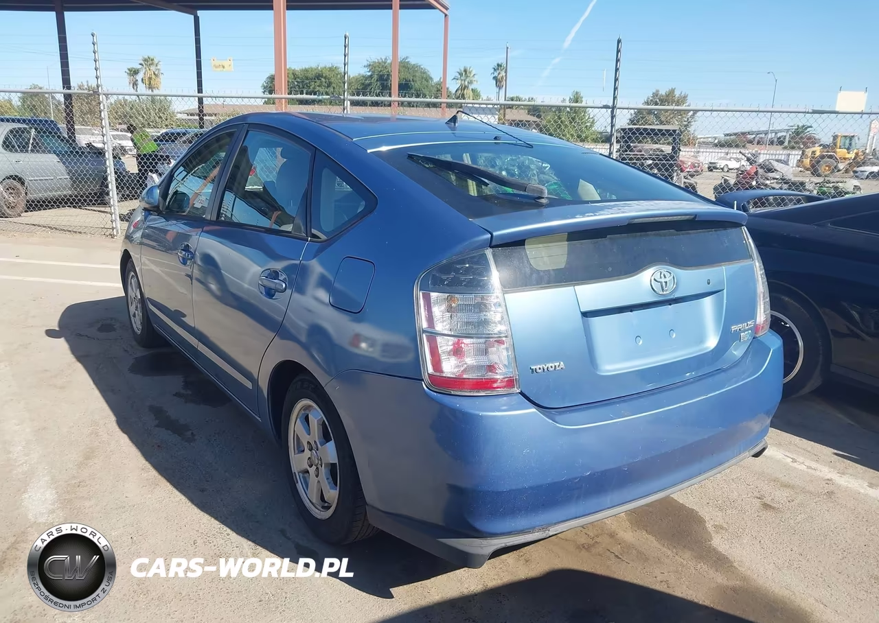 2004 Toyota Prius VIN:JTDKB20U040091343 - 3