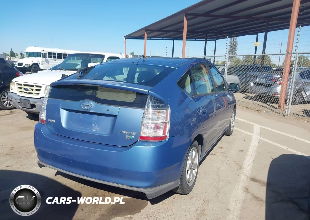 2004 Toyota Prius VIN:JTDKB20U040091343 - 4