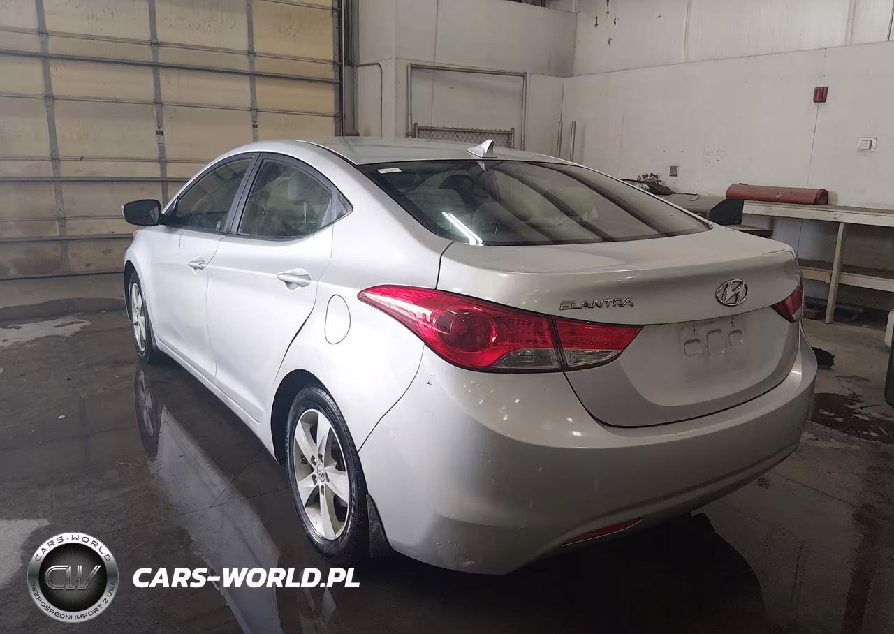 2013 Hyundai Elantra Gls VIN:KMHDH4AE3DU955879 - 3