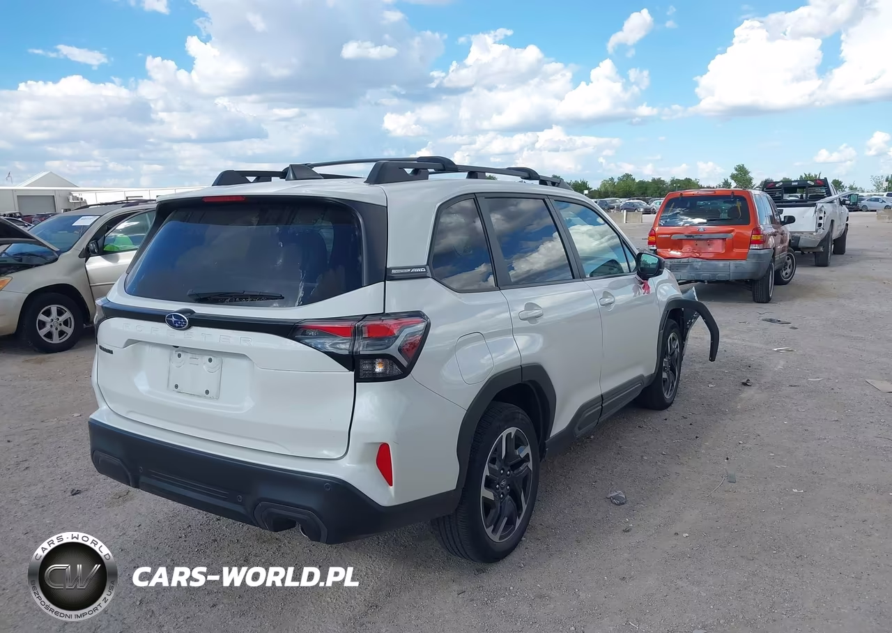 2025 Subaru Forester Limited VIN:JF2SLDRC8SH487586 - 4
