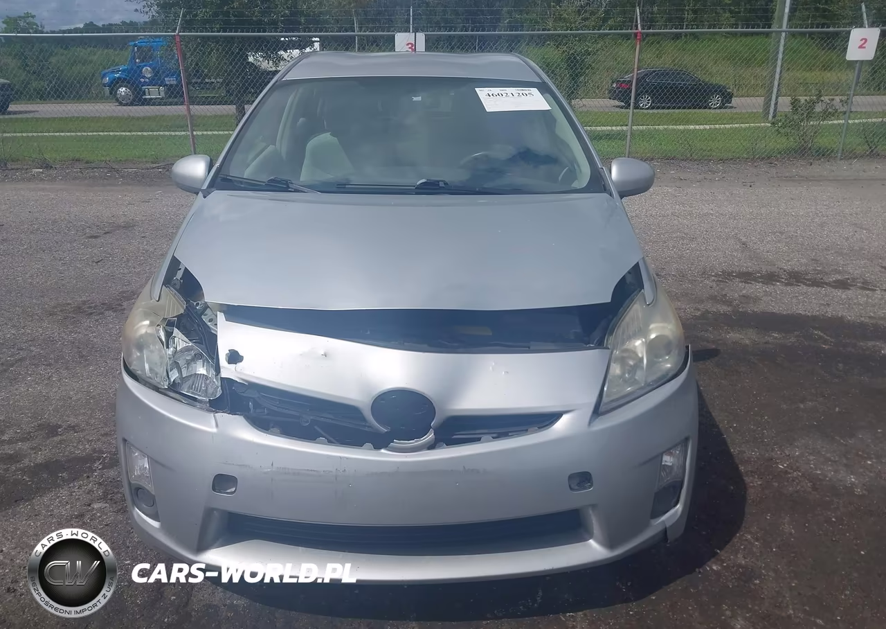 2011 Toyota Prius Two VIN:JTDKN3DU0B0319250 - 12