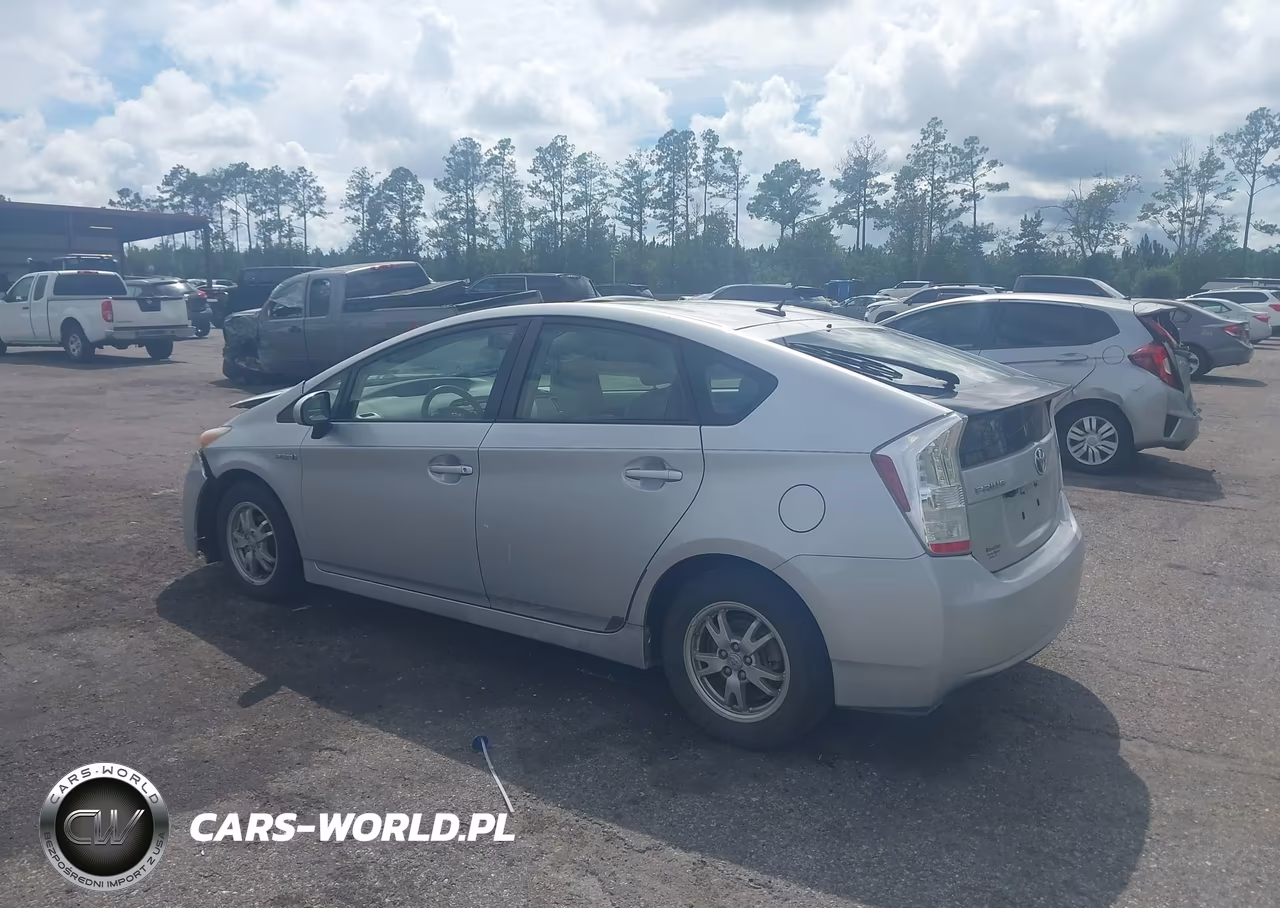 2011 Toyota Prius Two VIN:JTDKN3DU0B0319250 - 3