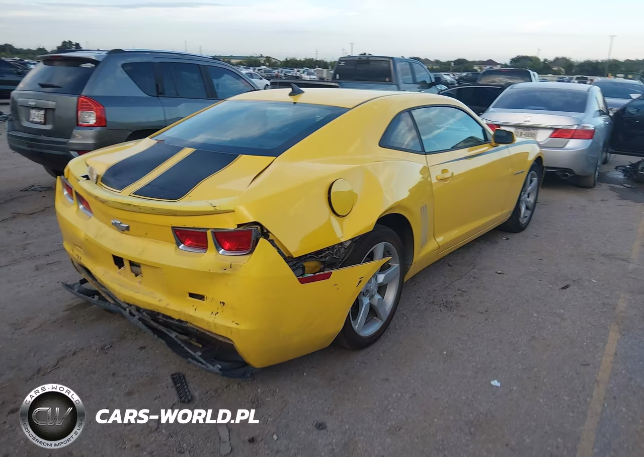 2010 Chevrolet Camaro 2Lt VIN:2G1FC1EV0A9106055 - 4