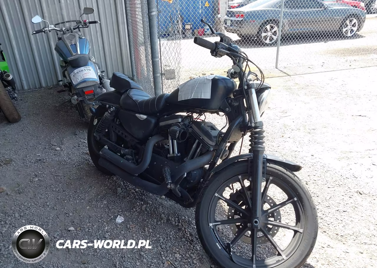 2017 Harley-Davidson Xl883 Iron 883 – zdjęcie 1 z 13