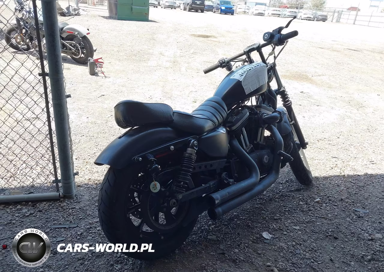 2017 Harley-Davidson Xl883 Iron 883 VIN:1HD4LE210HC439025 - 4
