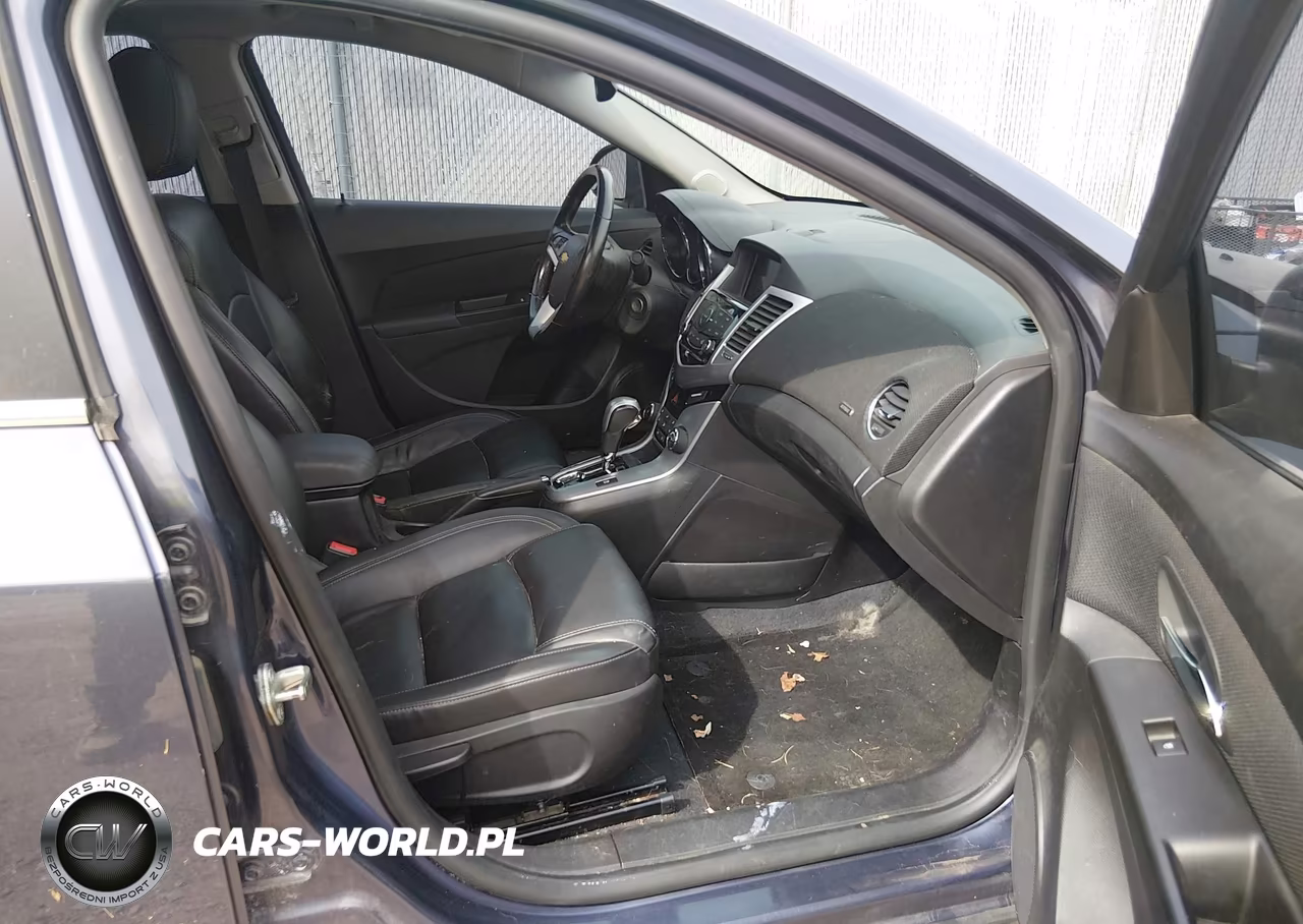 2014 Chevrolet Cruze Diesel VIN:1G1P75SZ2E7213977 - 5