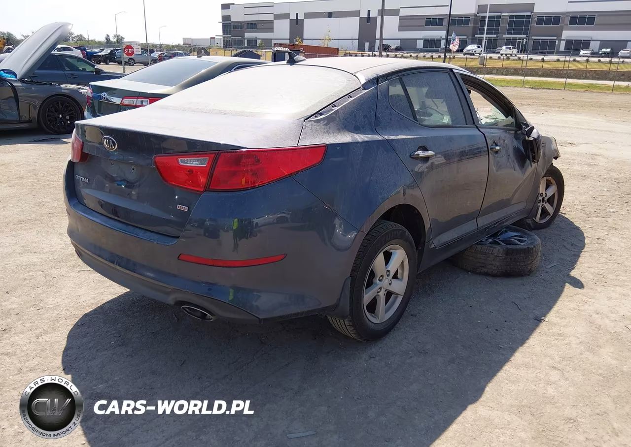 2015 Kia Optima Lx VIN:5XXGM4A72FG472570 - 4
