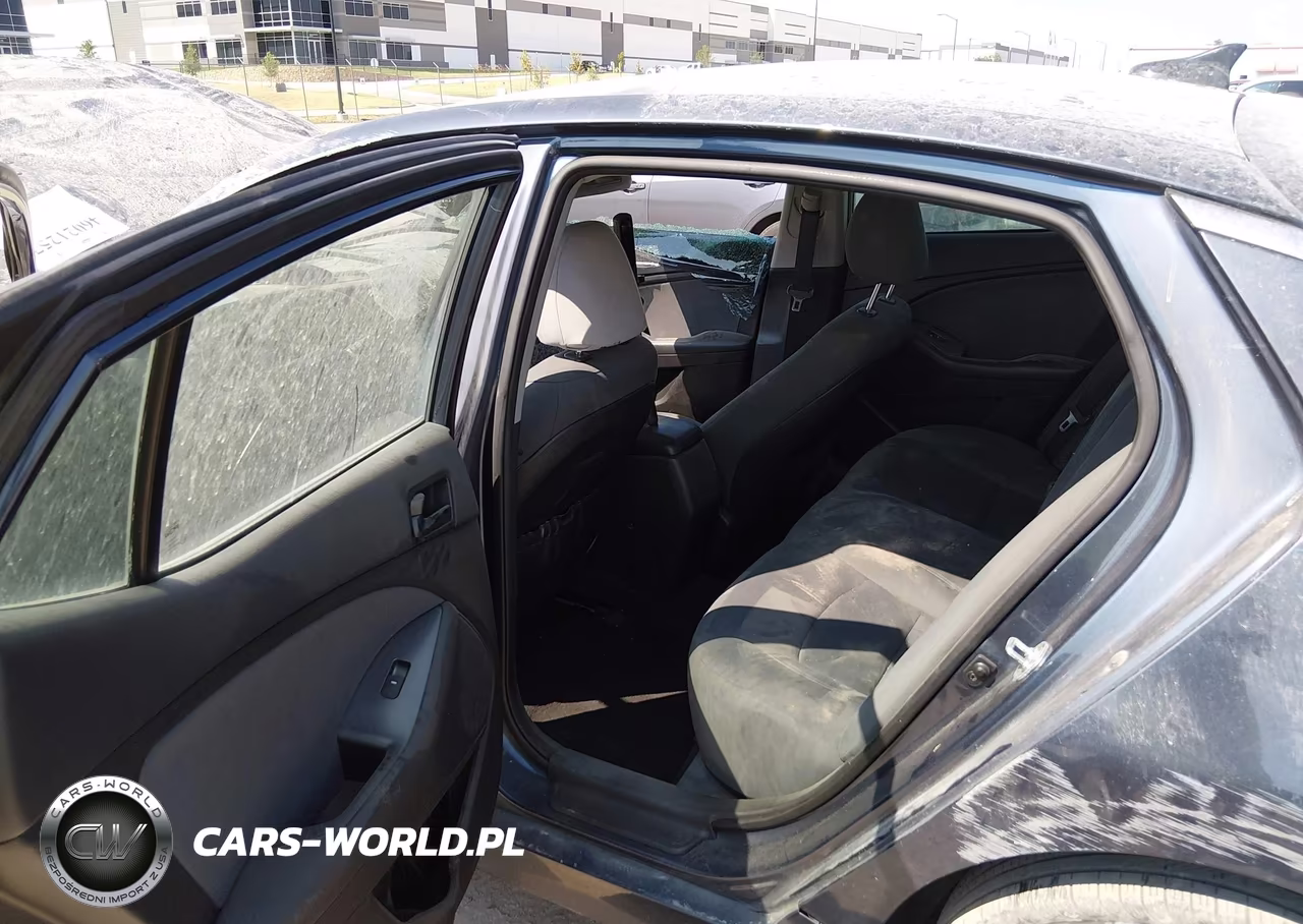 2015 Kia Optima Lx VIN:5XXGM4A72FG472570 - 8