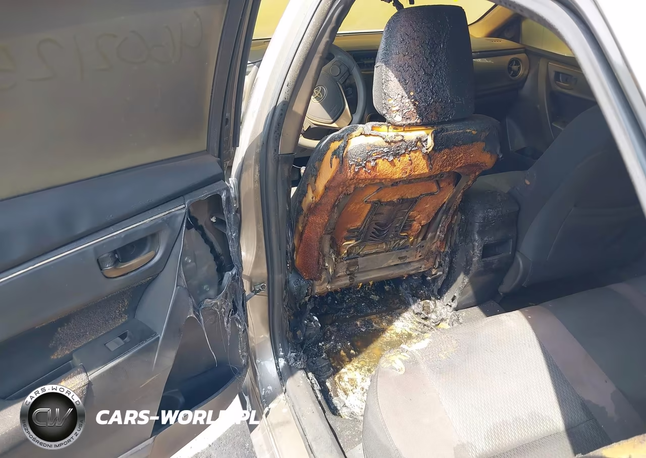 2019 Toyota Corolla Le VIN:2T1BURHE2KC192810 - 6