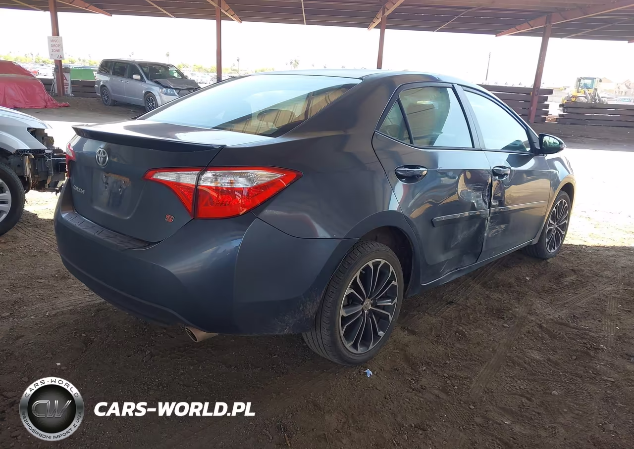 2015 Toyota Corolla S Plus VIN:5YFBURHE6FP325073 - 4