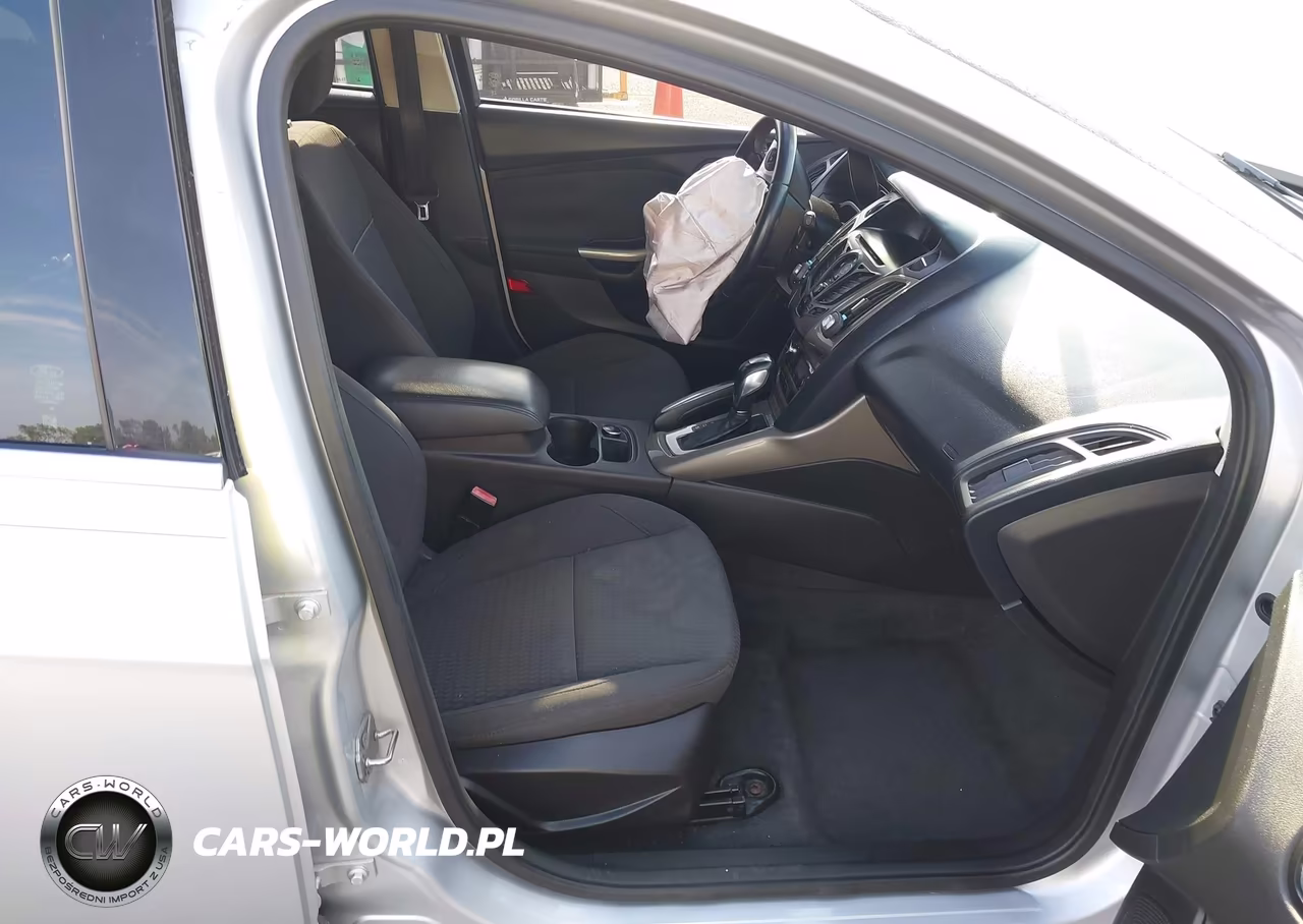 2012 Ford Focus Sel VIN:1FAHP3M2XCL146555 - 5