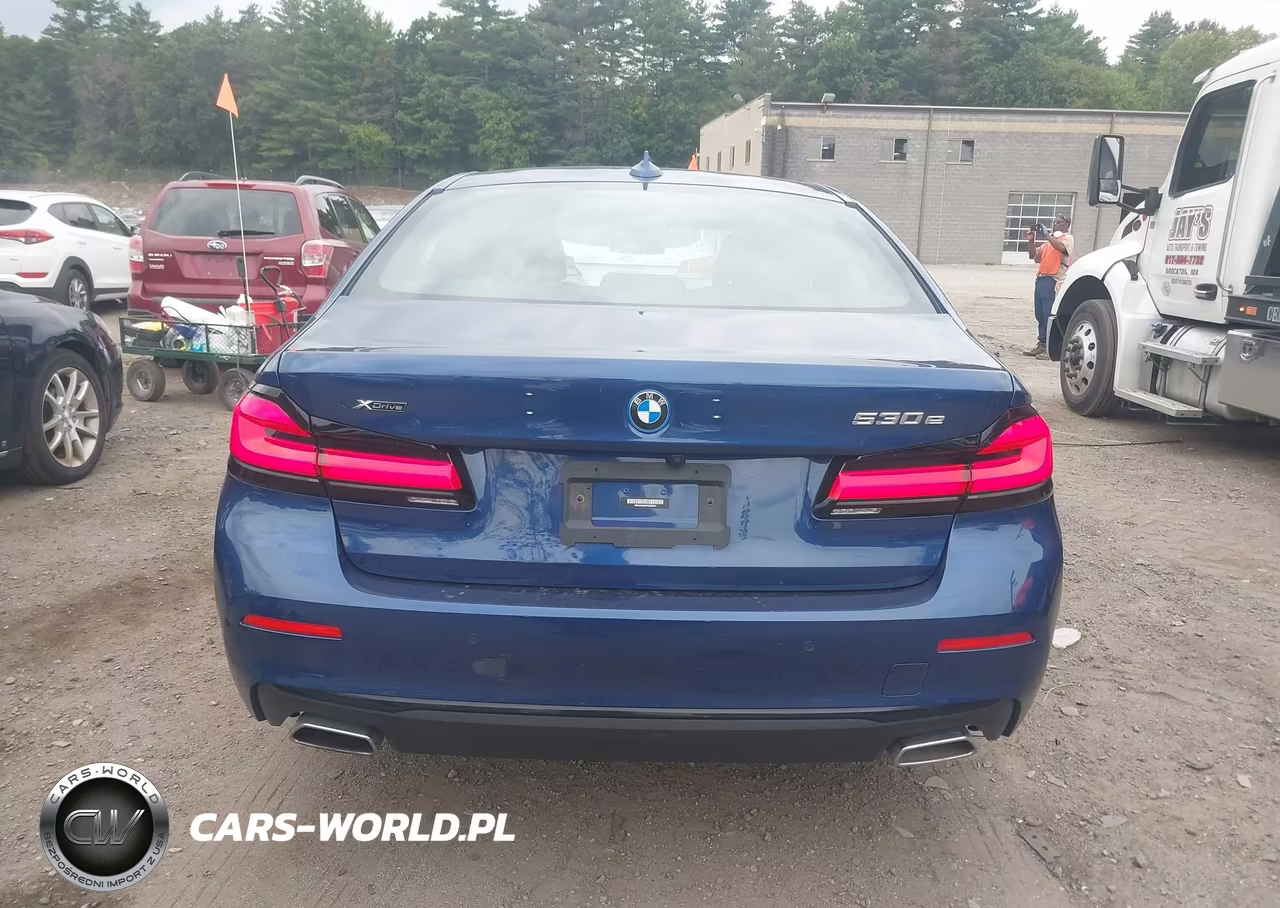 2023 BMW 530E xDrive VIN:WBA33AG06PCM06841 - 17
