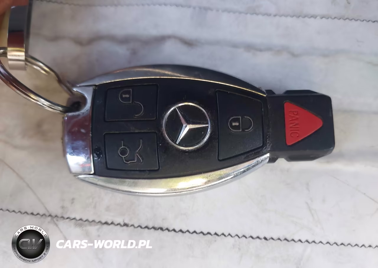 2012 Mercedes-Benz C 300 Luxury 4Matic-Sport 4Matic VIN:WDDGF8BB5CR196503 - 11