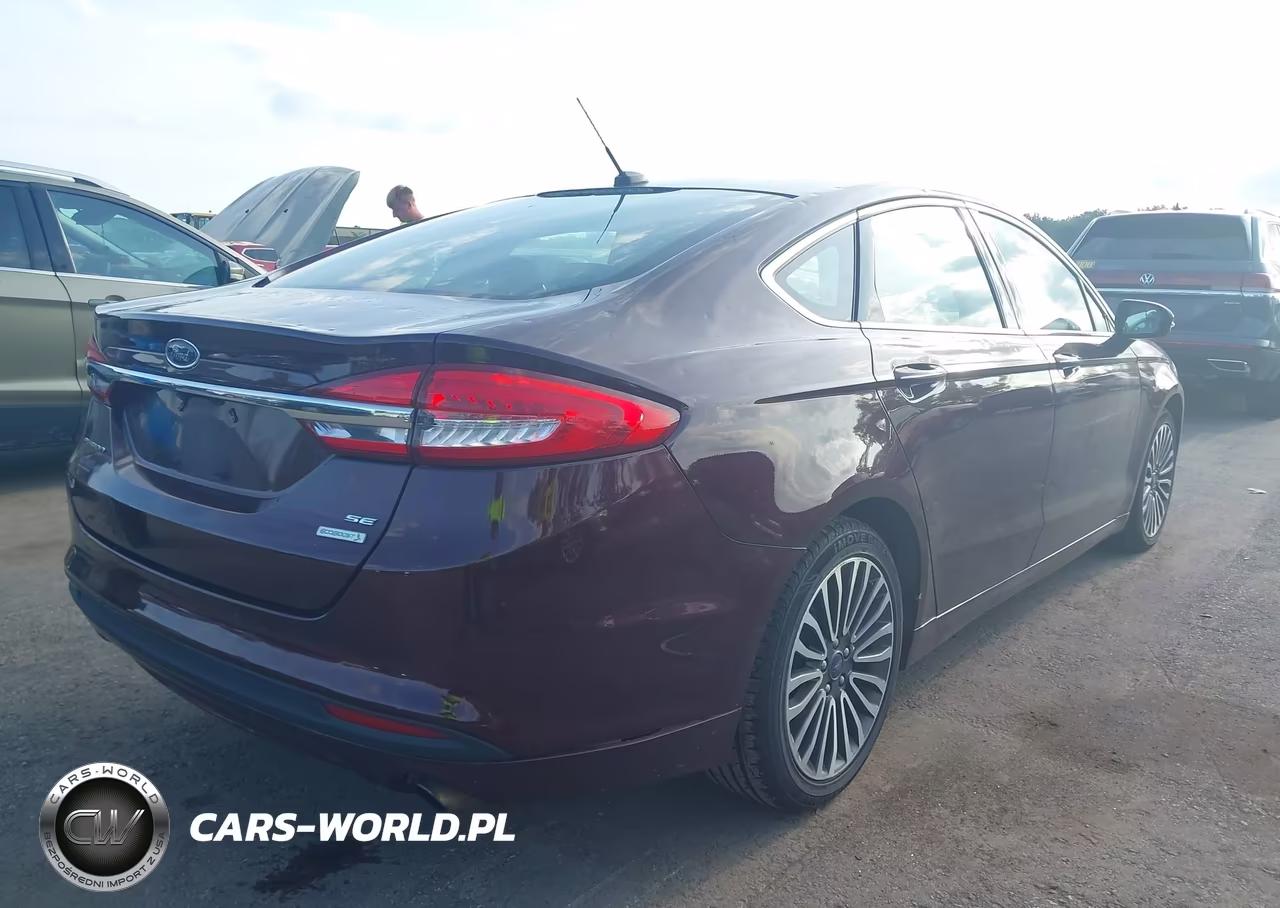 2017 Ford Fusion Se VIN:3FA6P0HD8HR347929 - 4