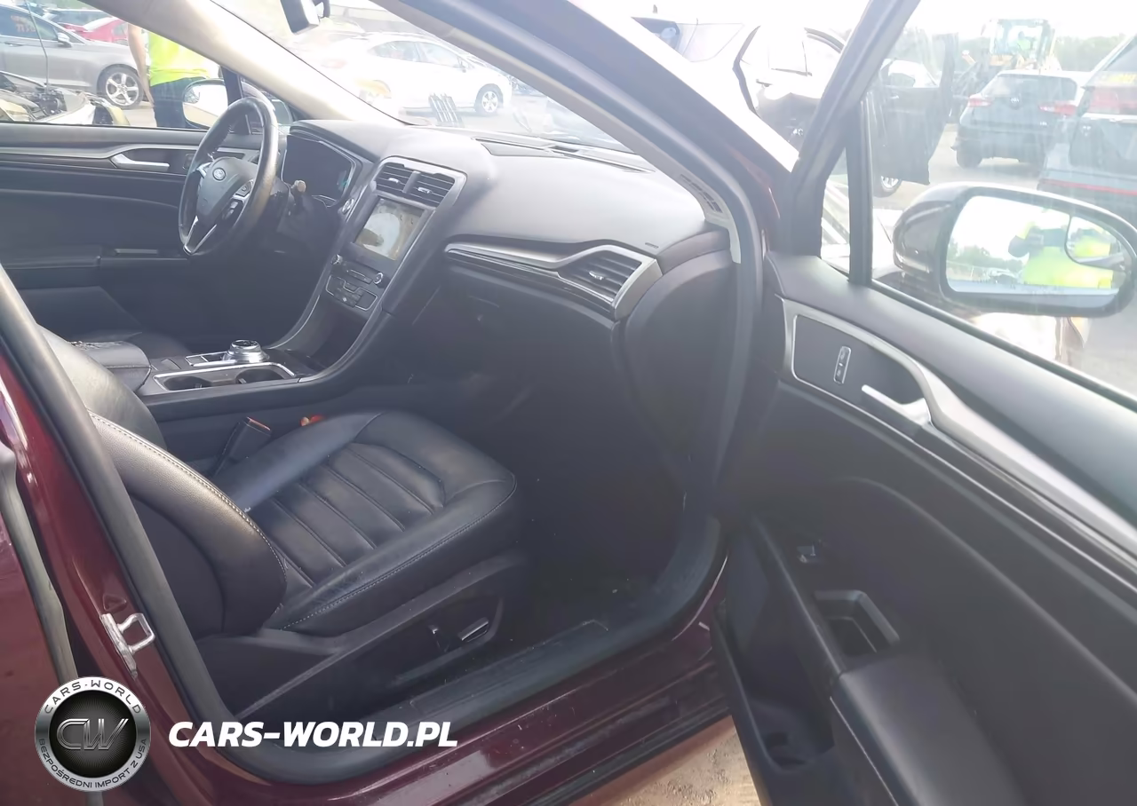 2017 Ford Fusion Se VIN:3FA6P0HD8HR347929 - 5