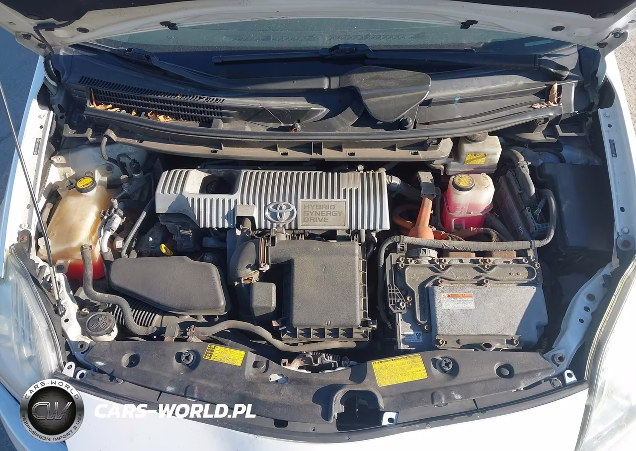 2011 Toyota Prius Two VIN:JTDKN3DUXB1369034 - 10