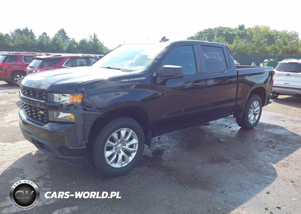 2020 Chevrolet Silverado 1500 4Wd Short Bed Custom VIN:1GCUYBEF2LZ357814 - 2