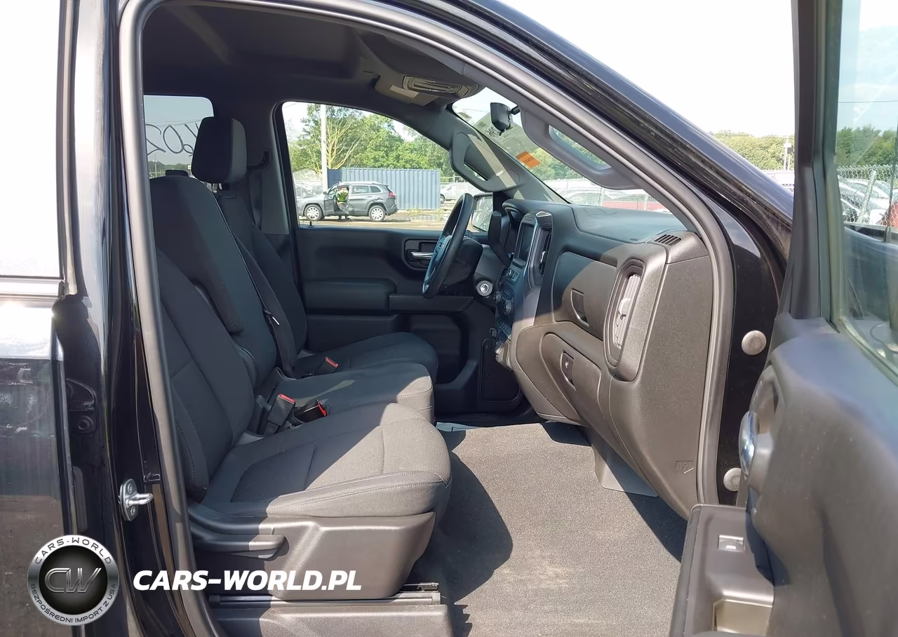 2020 Chevrolet Silverado 1500 4Wd Short Bed Custom VIN:1GCUYBEF2LZ357814 - 5