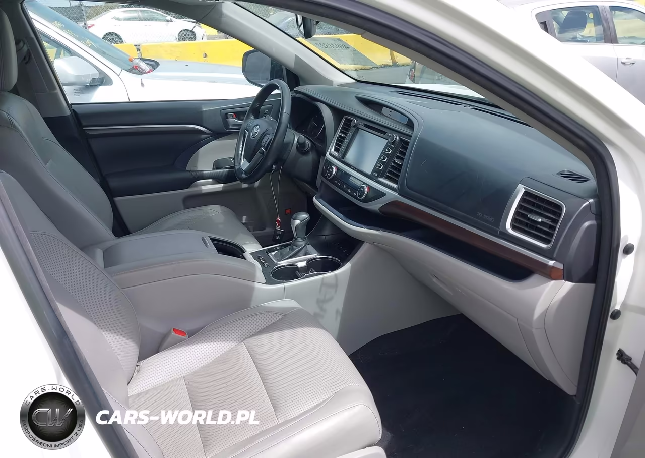 2015 Toyota Highlander Limited Platinum V6 VIN:5TDDKRFH3FS100774 - 5