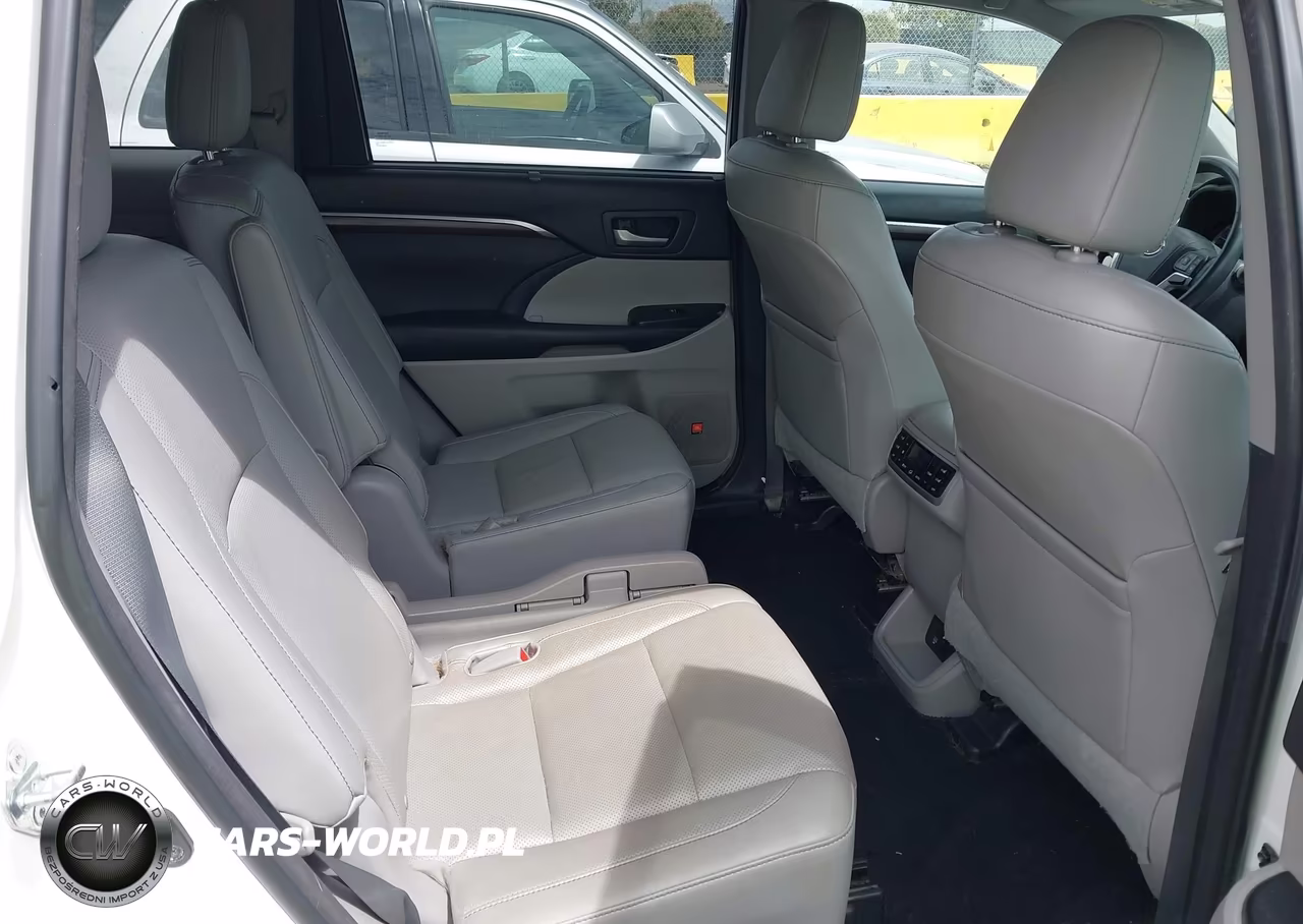 2015 Toyota Highlander Limited Platinum V6 VIN:5TDDKRFH3FS100774 - 8