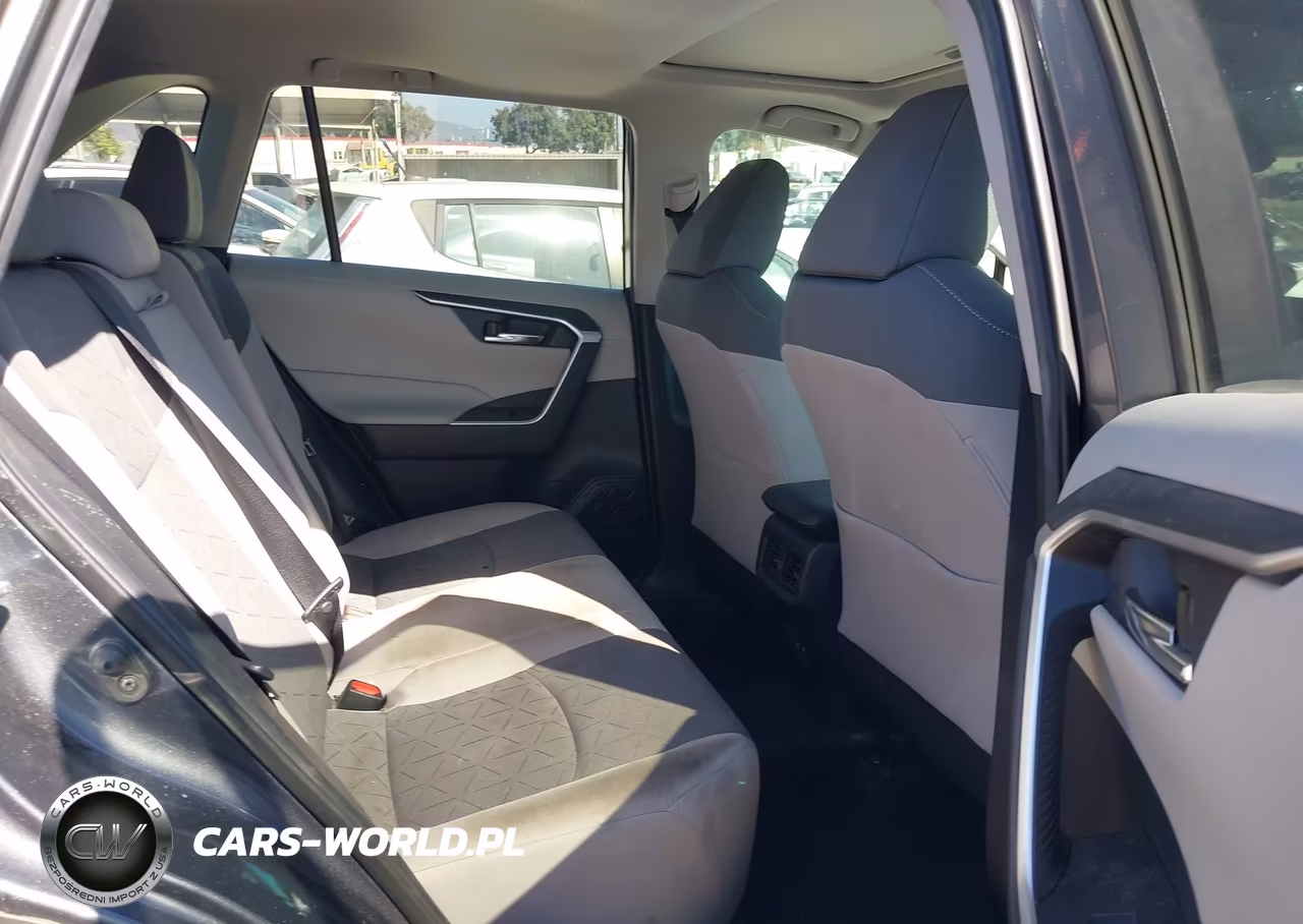 2021 Toyota Rav4 Xle VIN:2T3W1RFV1MC119161 - 8