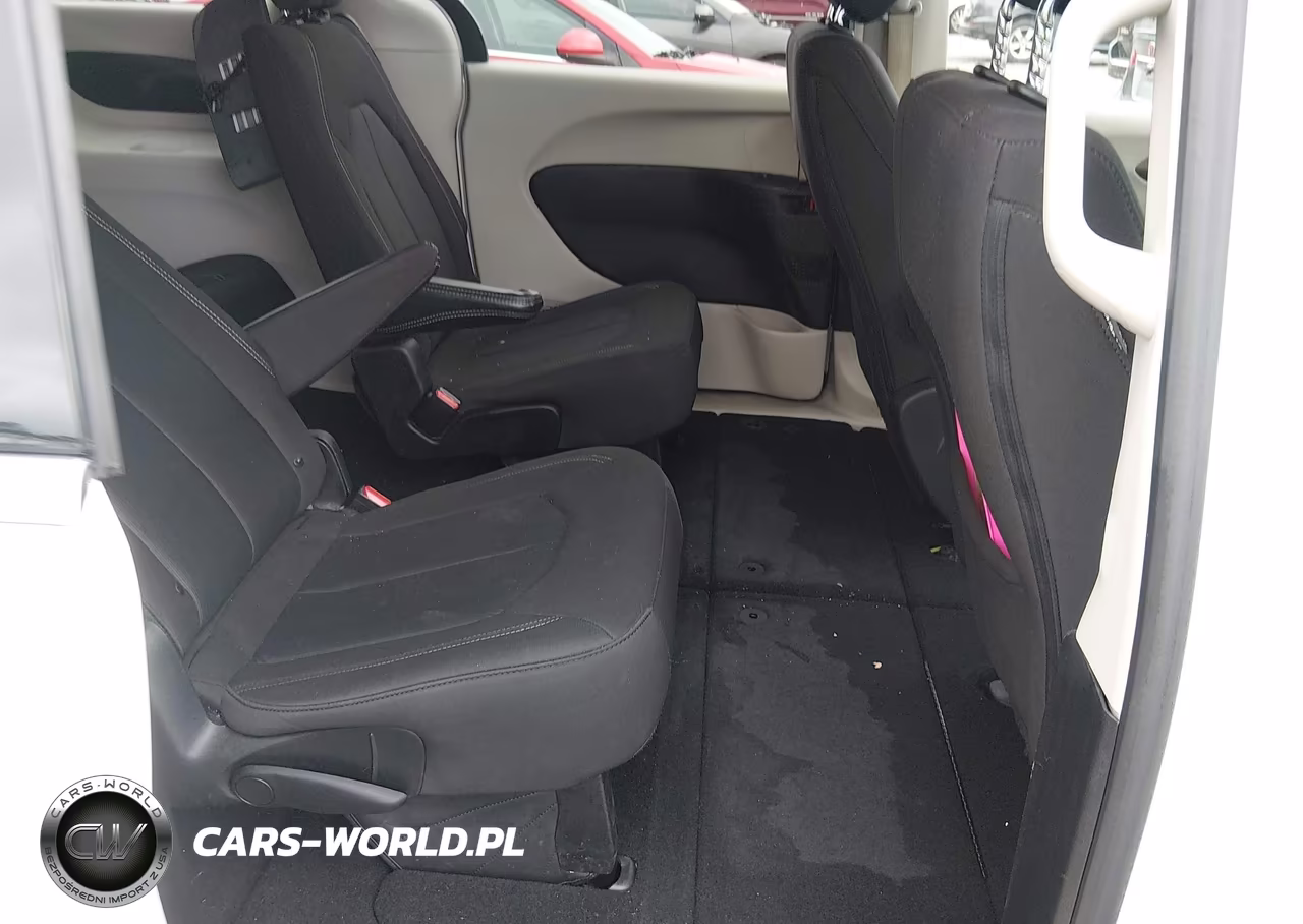 2023 Chrysler Voyager Lx VIN:2C4RC1CG4PR557636 - 8