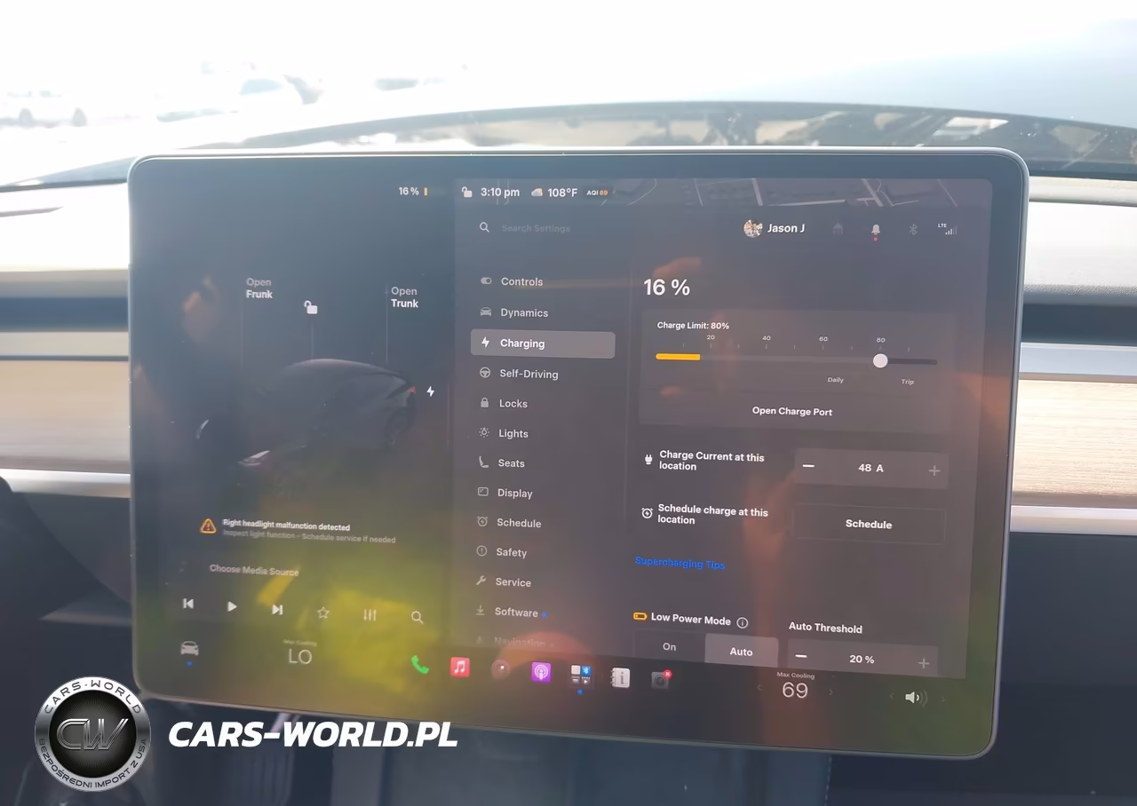 2024 Tesla Model Y Long Range Dual Motor All-Wheel Drive VIN:7SAYGAEE4RF169352 - 18