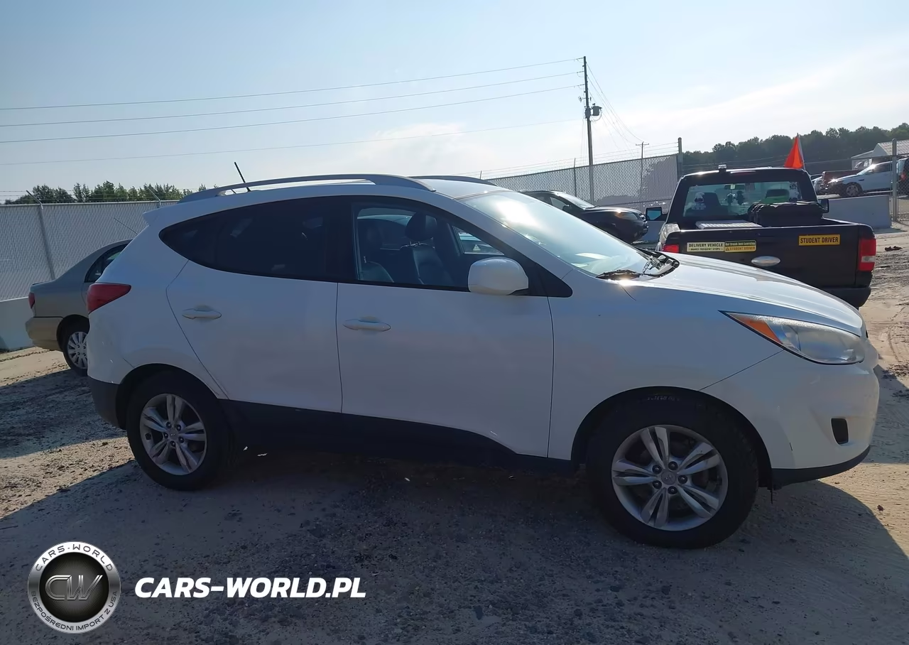 2010 Hyundai Tucson Gls-Limited VIN:KM8JU3ACXAU017932 - 15