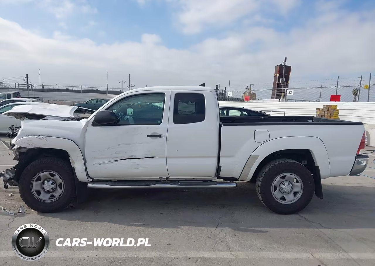 2015 Toyota Tacoma Prerunner VIN:5TFTX4GNXFX037672 - 15