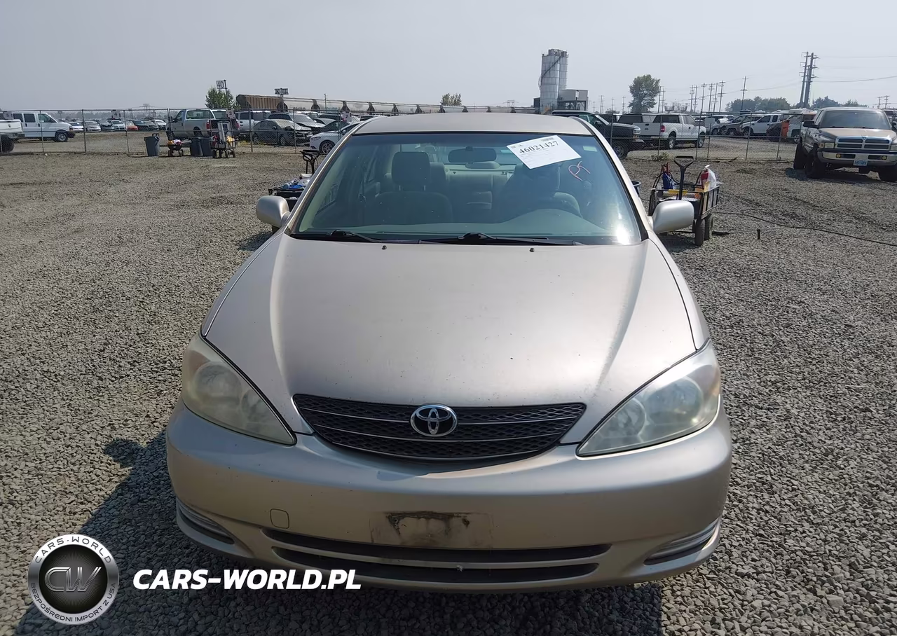2003 Toyota Camry Le VIN:JTDBE32K930156147 - 6