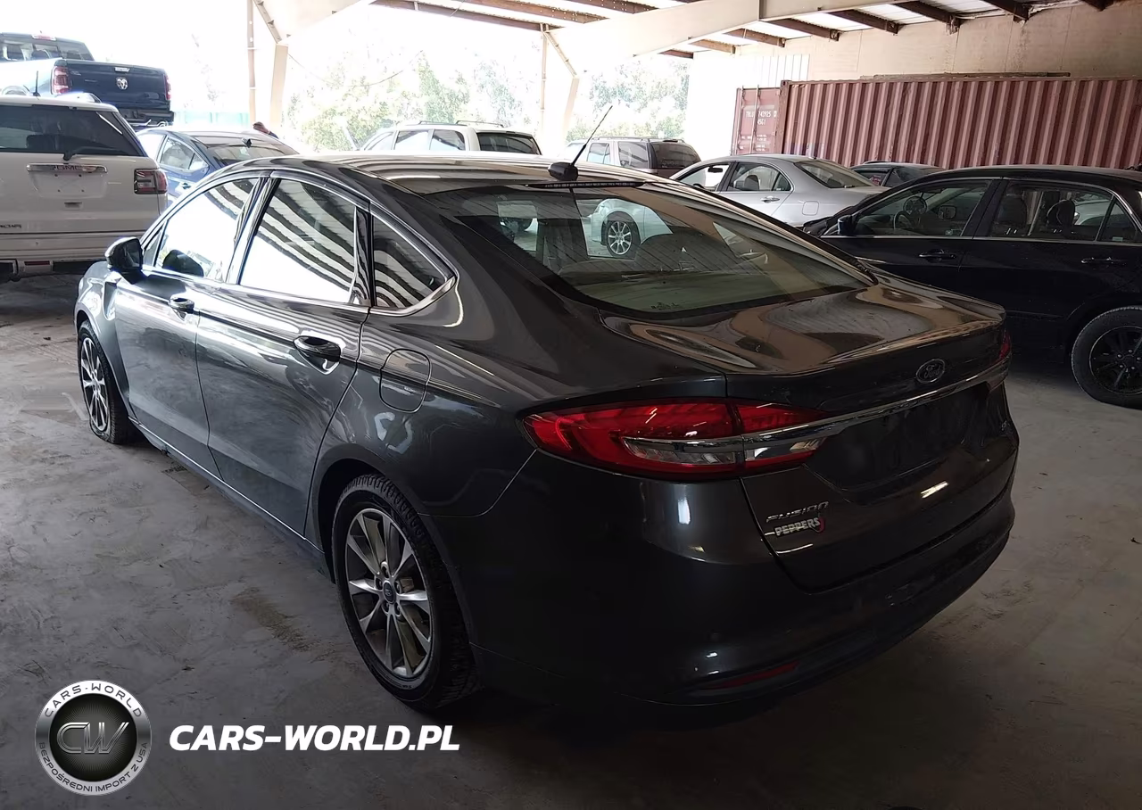 2017 Ford Fusion Se VIN:3FA6P0H79HR237420 - 3