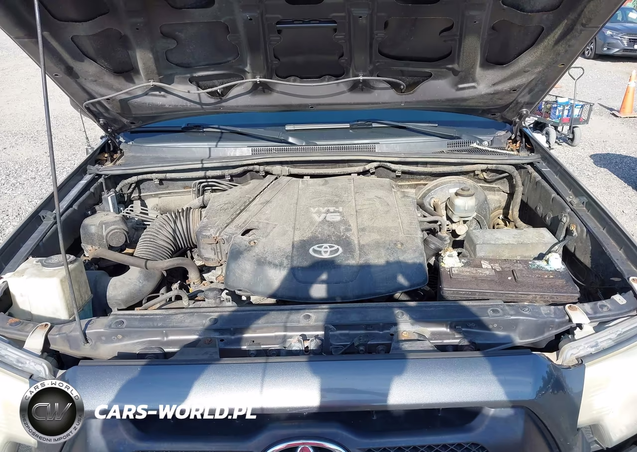 2012 Toyota Tacoma Base V6 VIN:5TFMU4FN3CX008363 - 10