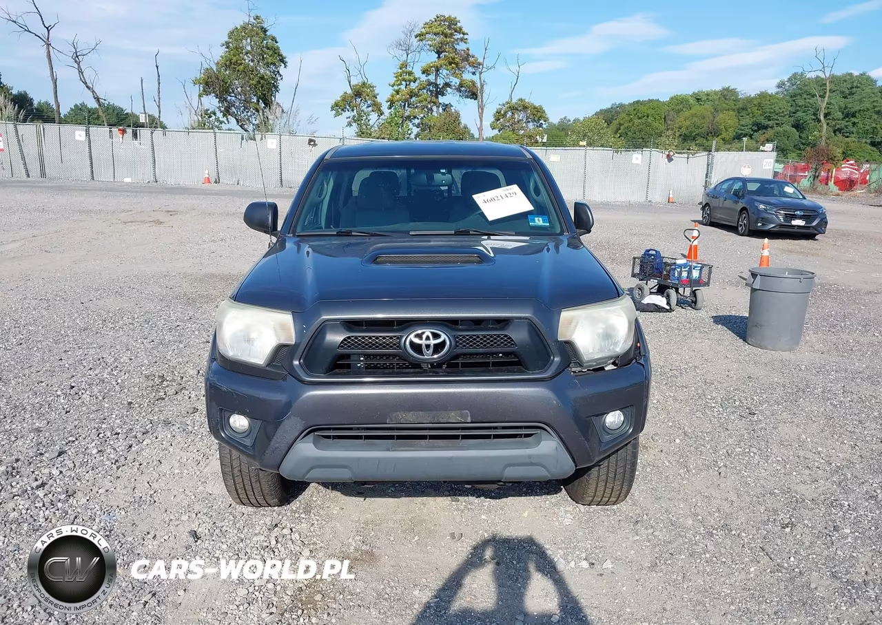 2012 Toyota Tacoma Base V6 VIN:5TFMU4FN3CX008363 - 12