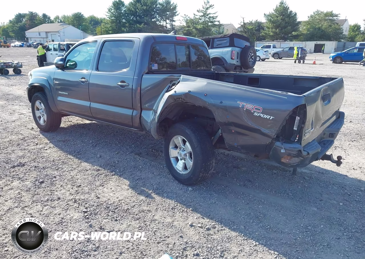 2012 Toyota Tacoma Base V6 VIN:5TFMU4FN3CX008363 - 3
