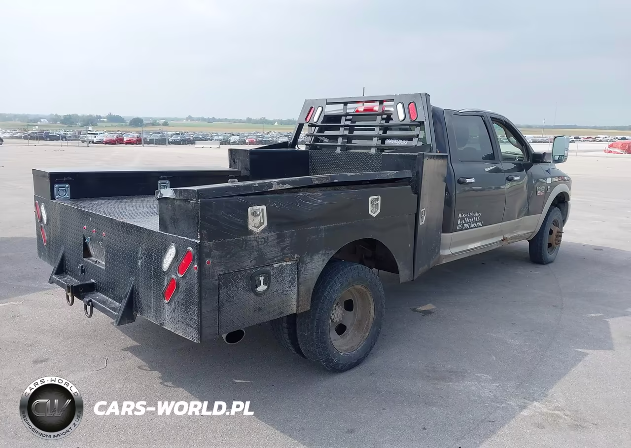 2010 Dodge Ram 3500 Laramie VIN:3D73Y4CL1AG167506 - 4