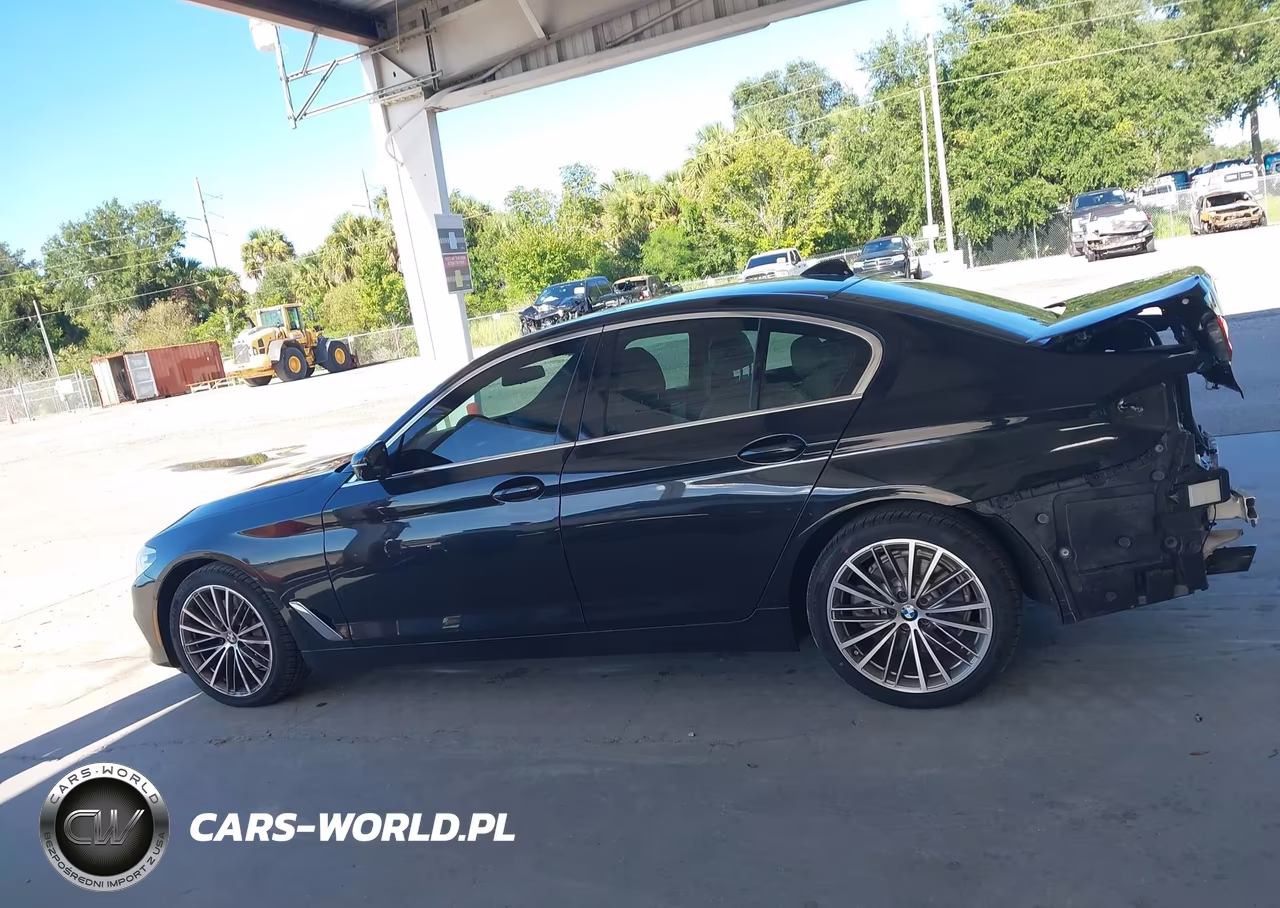 2019 BMW 530I VIN:WBAJA5C53KWW12292 - 14