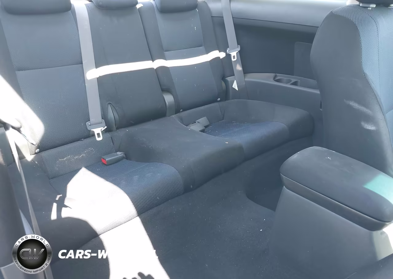 2006 Scion Tc VIN:JTKDE177060083040 - 8